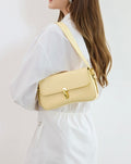 Cartera amarilla